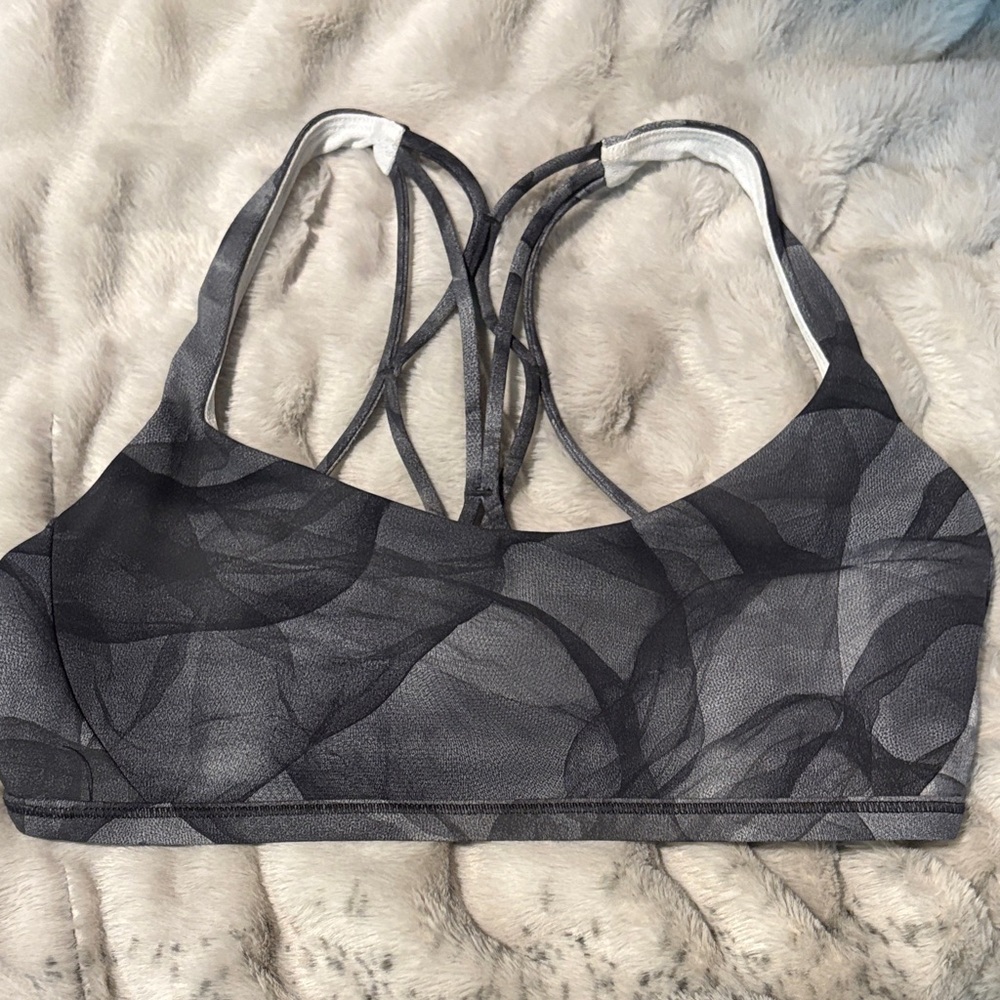 Lululemon Strappy Back Women's Sports Bra - Charcoal Gray